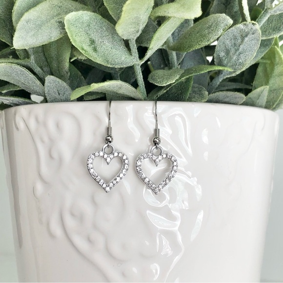 New Sparkling Rhinestone Dangle Drop Earrings Heart Hoop Elegant Gift Wedding - Picture 2 of 6